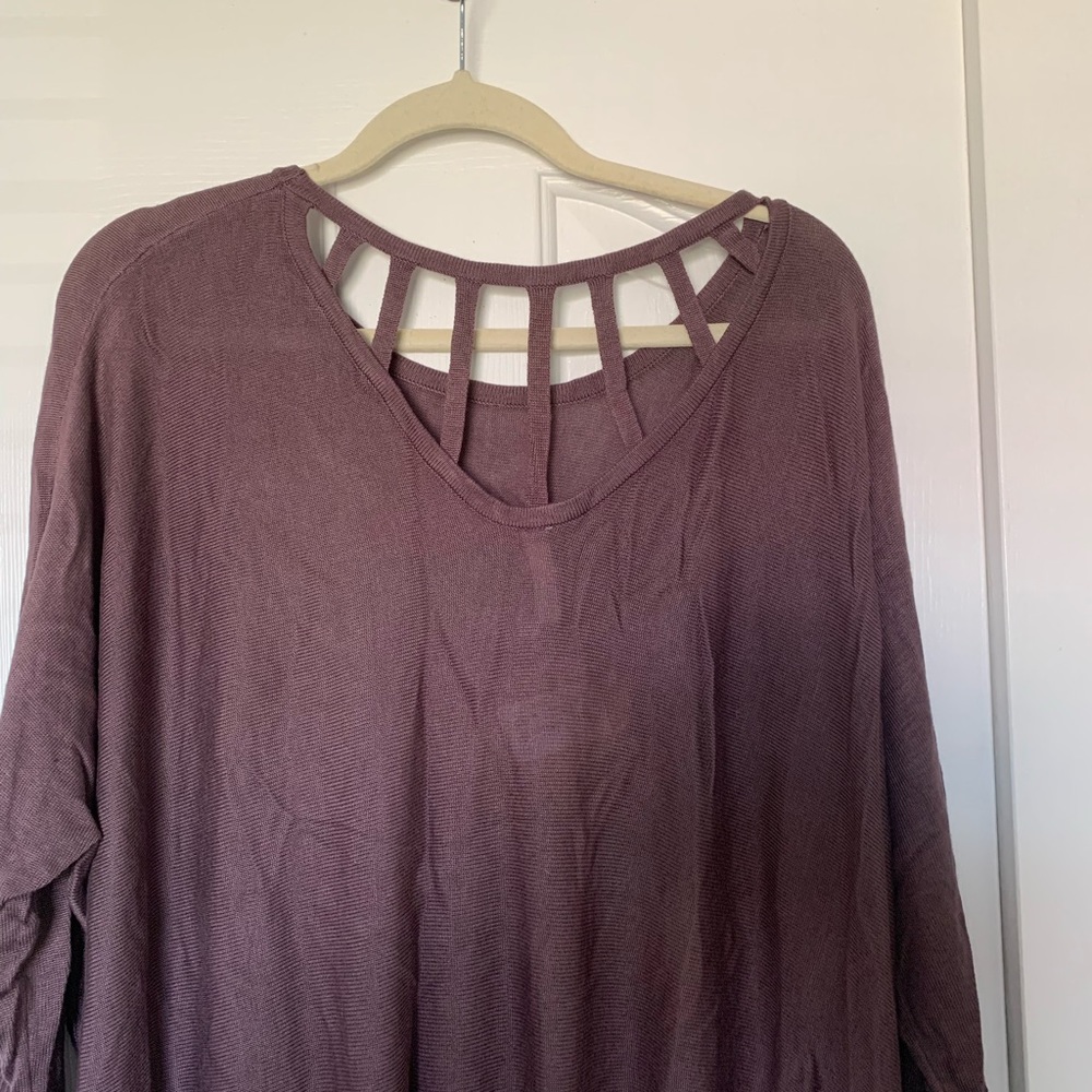 Mauve Sweater - Picture 2 of 2
